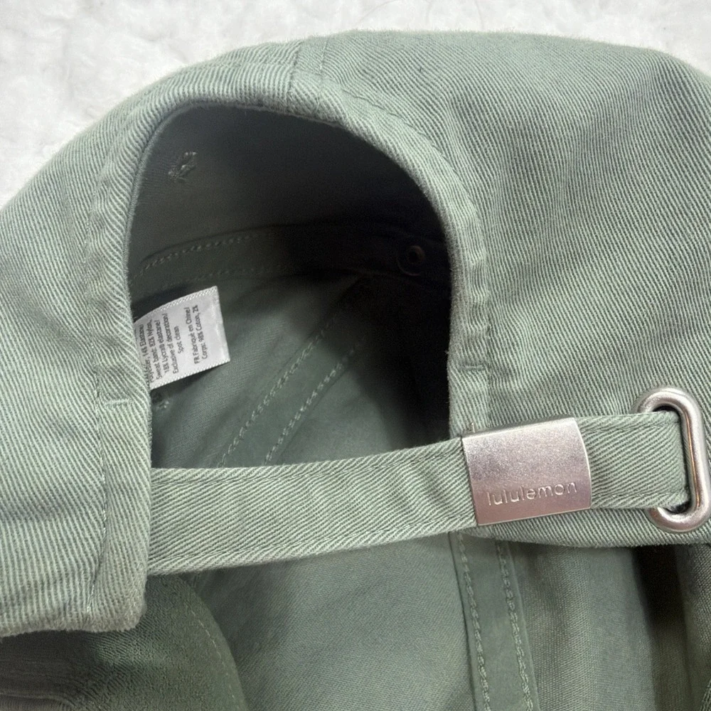 Lululemon Classic Ball Cap Strap Back Women's L / XL Rare Eucalyptus Color!! New
